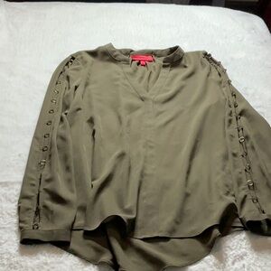 Jennifer Lopez Green Relaxed Blouse with Mandarin Collar